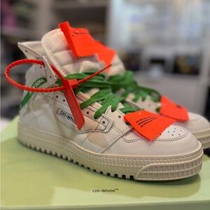 Off-White Off Court Sneakers - Virgil Abloh high tops NEW